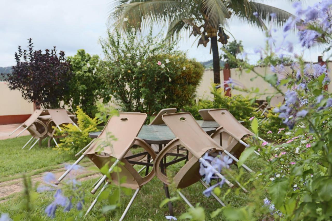 Paloma Guest House Kenema Dış mekan fotoğraf
