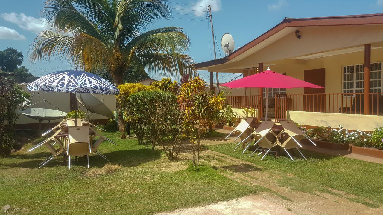 Paloma Guest House Kenema Dış mekan fotoğraf