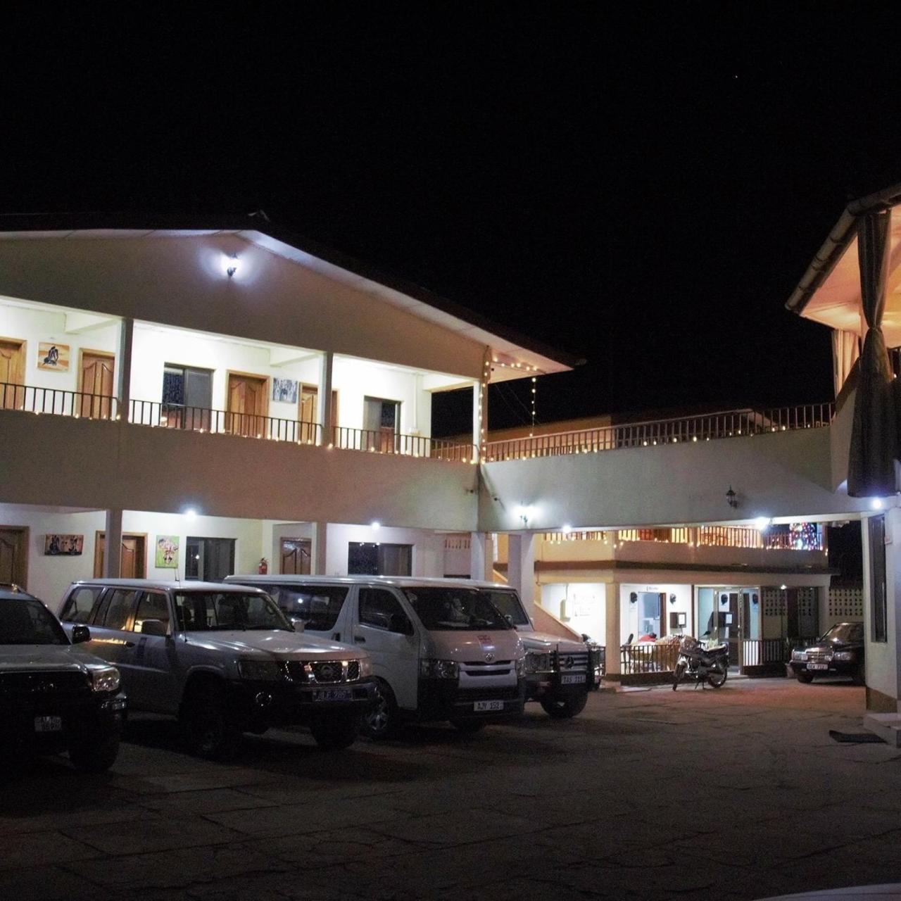 Paloma Guest House Kenema Dış mekan fotoğraf